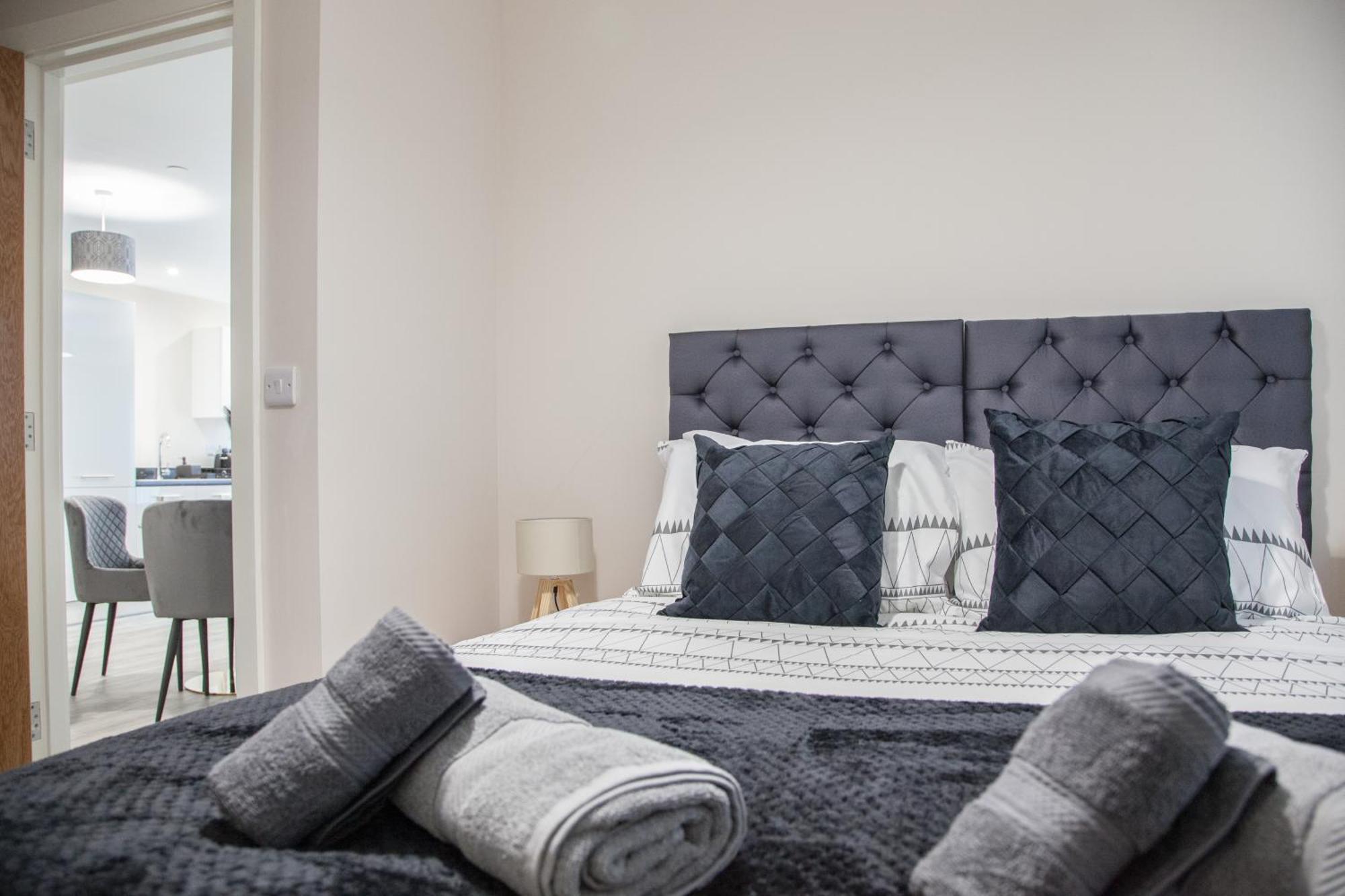 Modern 2Bd Apartment In Manchester City Exterior photo